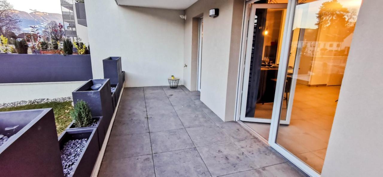 A 2 Pas Du Lac - Wifi - Garage - Netflix - Disney+ - Lac سُفرييه المظهر الخارجي الصورة