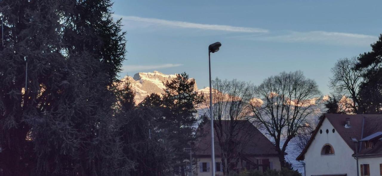 A 2 Pas Du Lac - Wifi - Garage - Netflix - Disney+ - Lac سُفرييه المظهر الخارجي الصورة